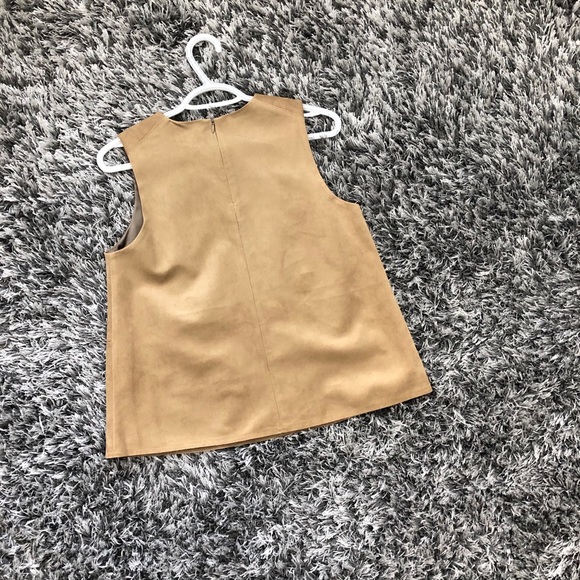 🖤🖤Babaton Faux Suede Rolando Blouse - Picture 4 of 6